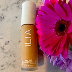 ILIA True Skin Serum Foundation - texel SF3